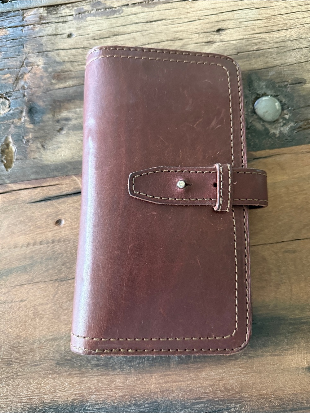 Saddleback Leather Company Big Leather Wallet in Chestnut Brown